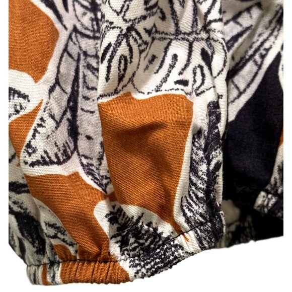 Women Off the Shoulder Crop Top - Picture 3 of 4